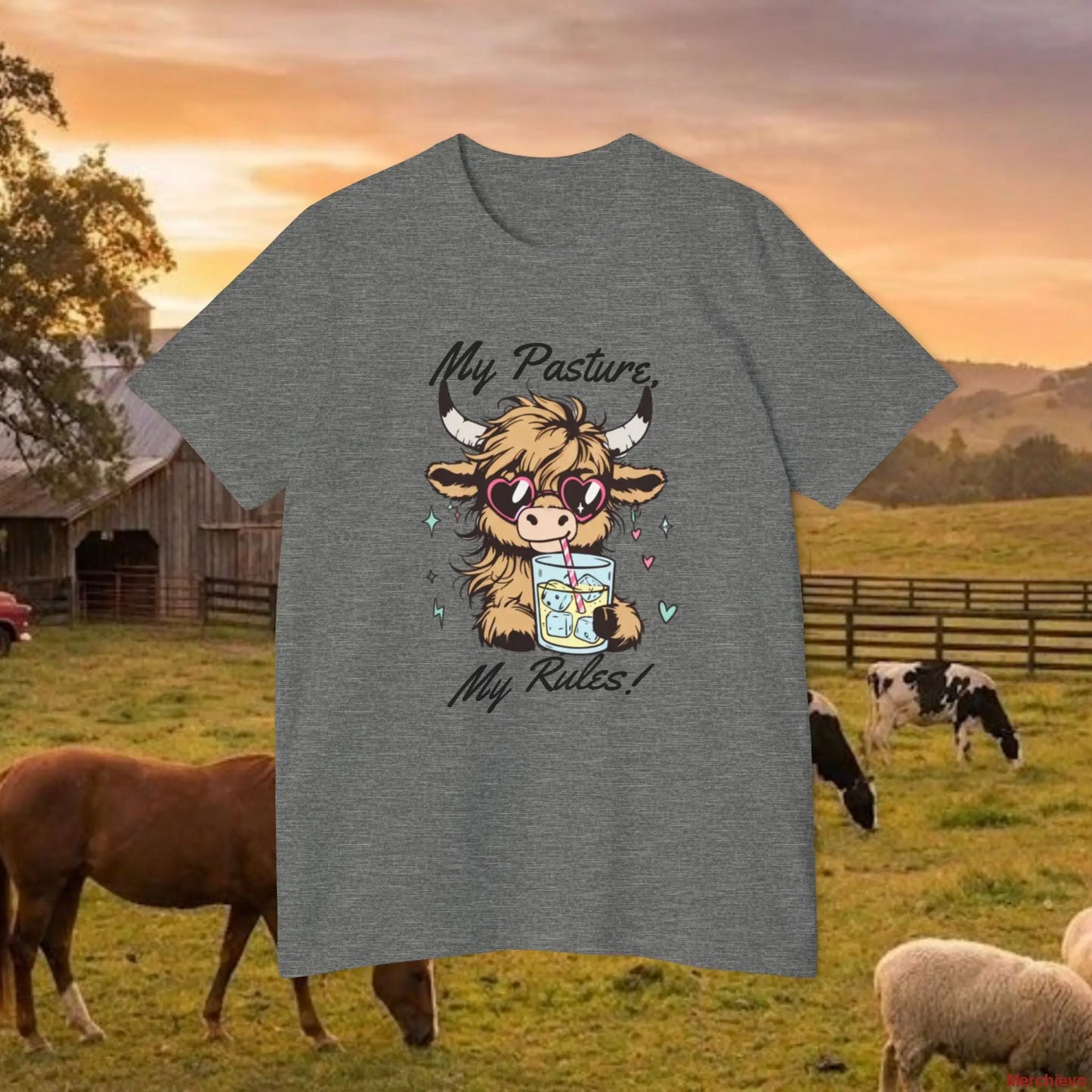 The ’Pasture Prince’ Highland Cow Tee Deep Heather / XS T-Shirt