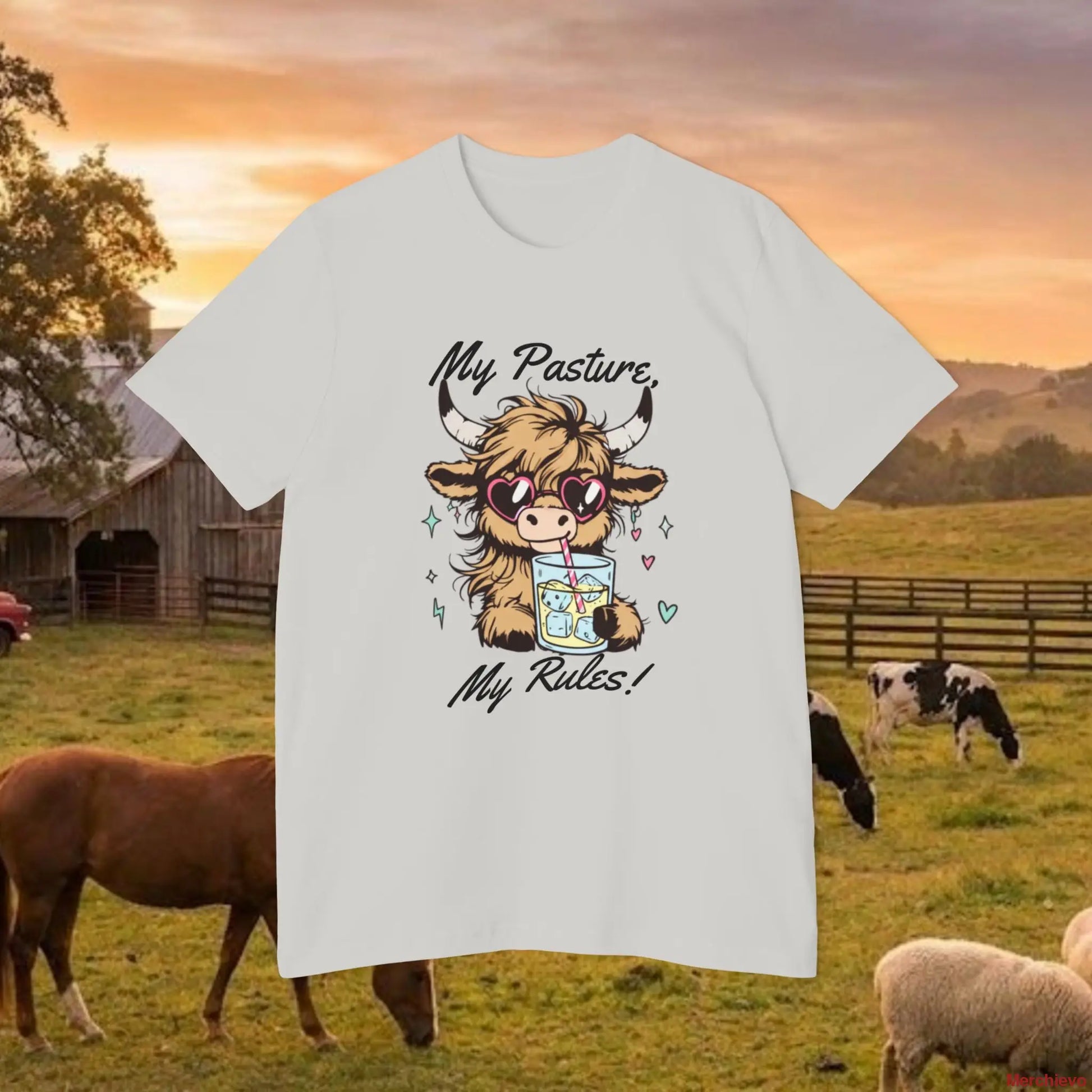 The ’Pasture Prince’ Highland Cow Tee T-Shirt
