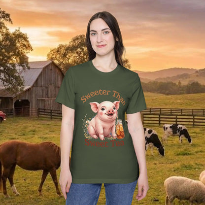 The "Sweet Tea & Southern Sass Pig" Tee